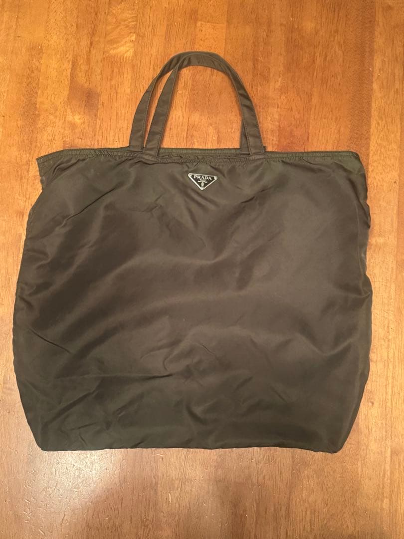 PRADA プラダ ロボット刺繍 ナイロントート 三角ロゴ