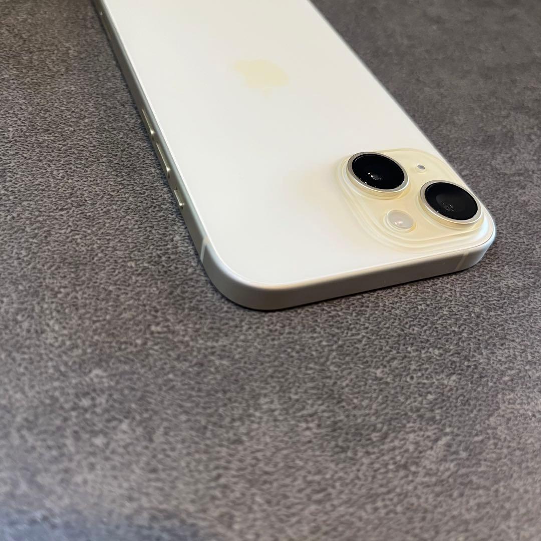 iPhone15 128GB イエロー SIMフリー 極美品