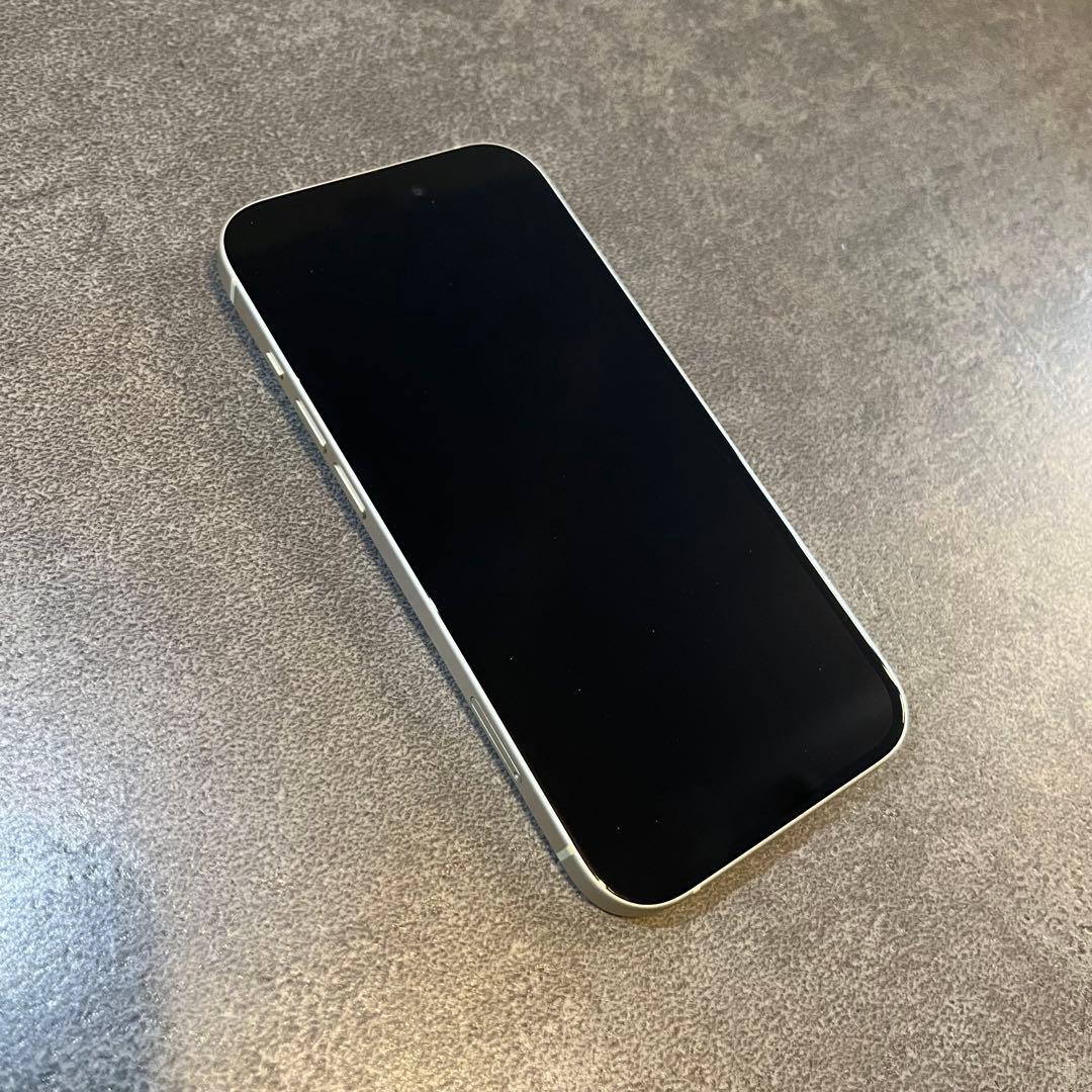 iPhone15 128GB イエロー SIMフリー 極美品