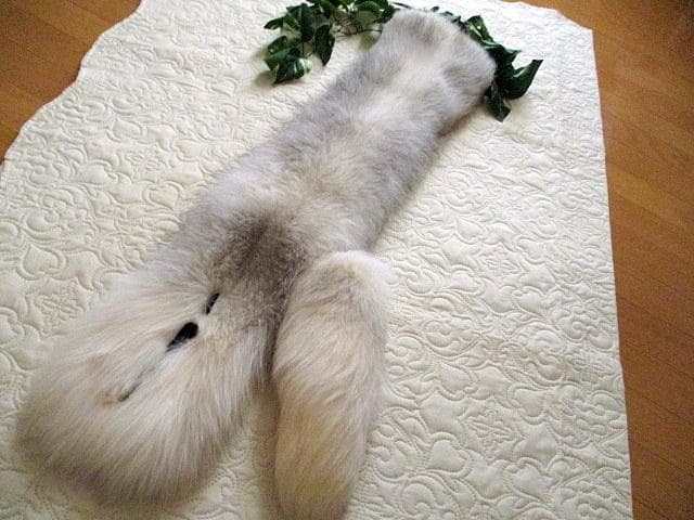 Sale❣️Saga Furs プラチナFox 一匹もの ストール 未使用