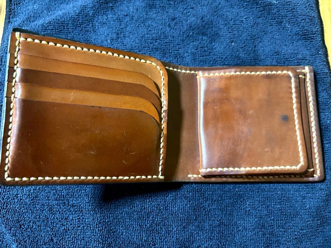 ワニ革手縫ウォレット