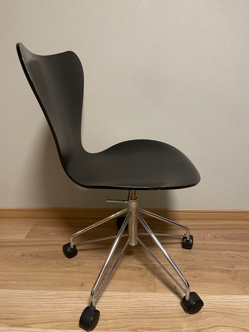 セブンチェア フリッツ・ハンセン ブラック キャスター付 昇降式