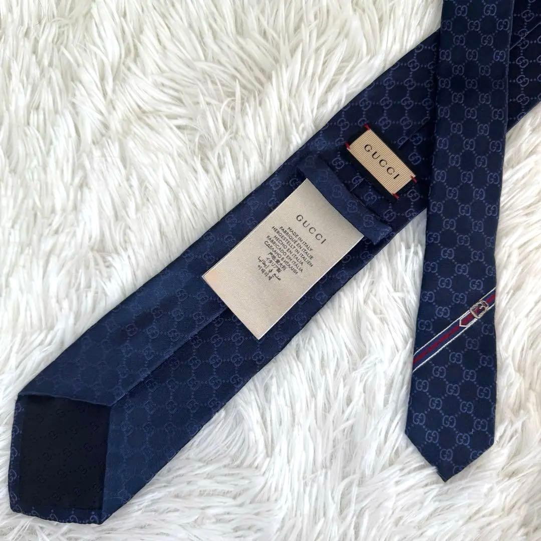 【現行品】GUCCI GGパターン シルク イタリア製 ネイビー 8cm