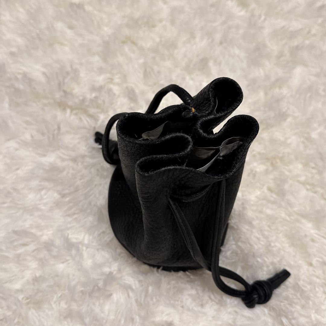 MYTHINKS レザー巾着バッグ 本革 円筒形 ドローストリング仕様 ブラック