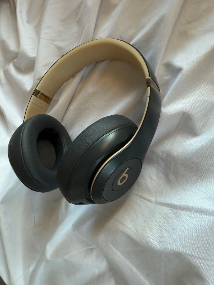 本体のみ Beats by Dr.Dre オーバーイヤーヘッドフォン