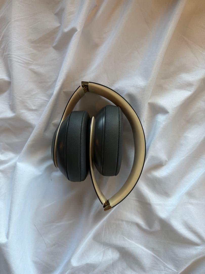 本体のみ Beats by Dr.Dre オーバーイヤーヘッドフォン