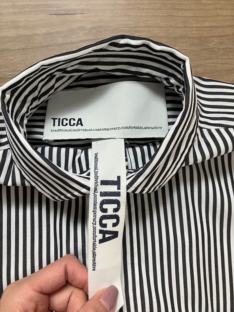 ティッカ シャツワンピース