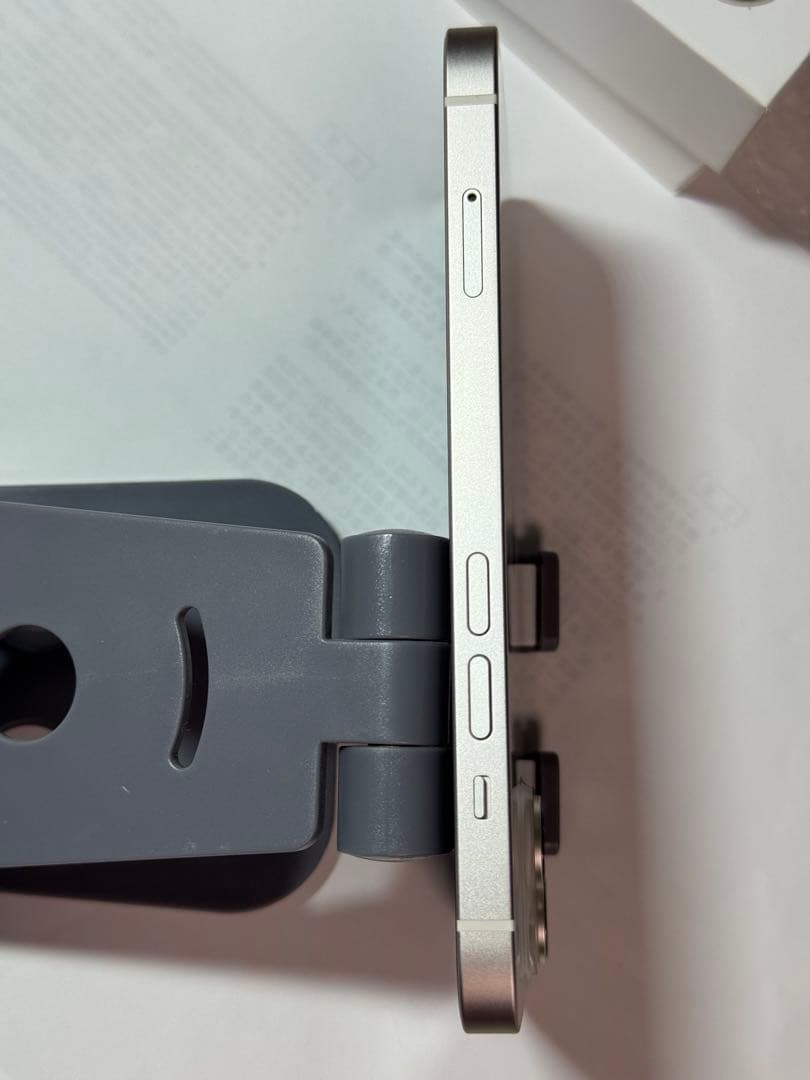 iPhone 14 256GB スターライト　SIMフリー