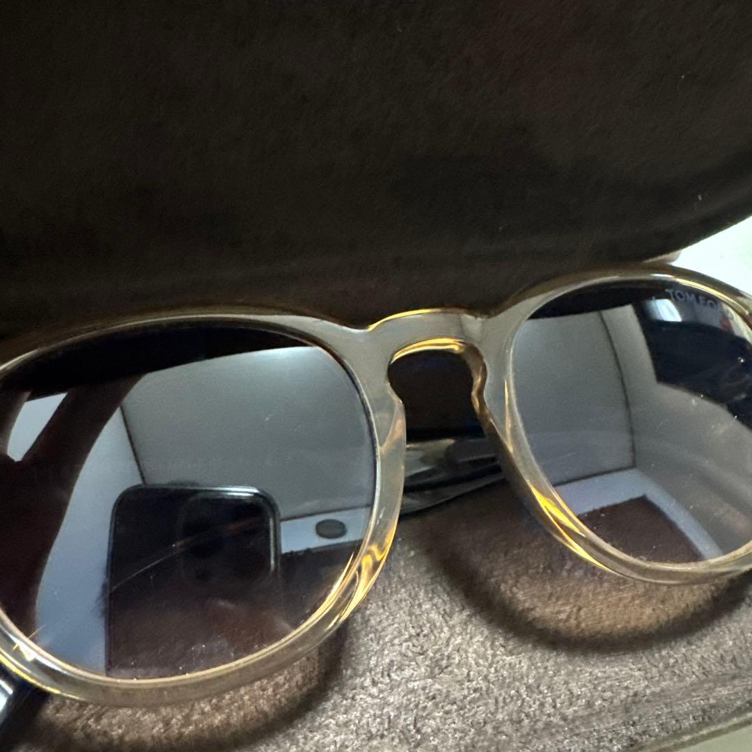 TOM FORD TF521 サングラス Von bullow