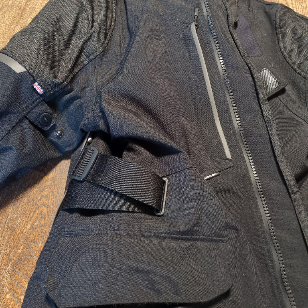 TRIUMPH ライディングジャケット