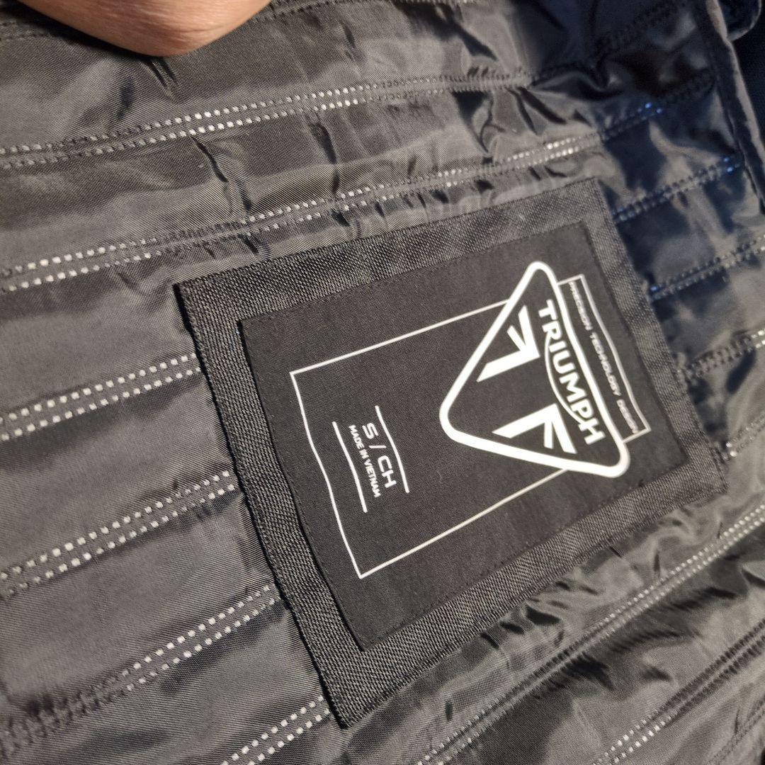 TRIUMPH ライディングジャケット