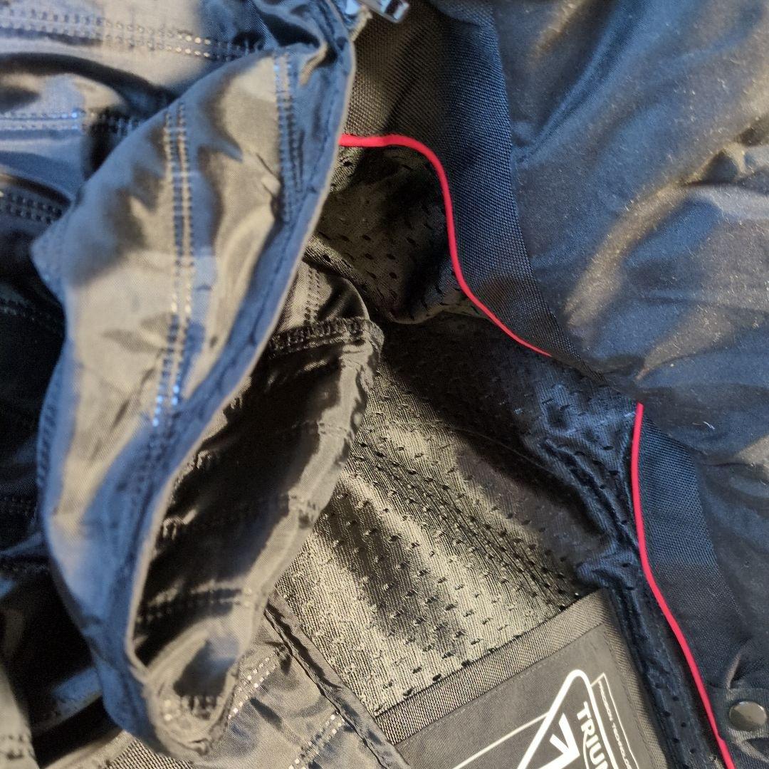 TRIUMPH ライディングジャケット