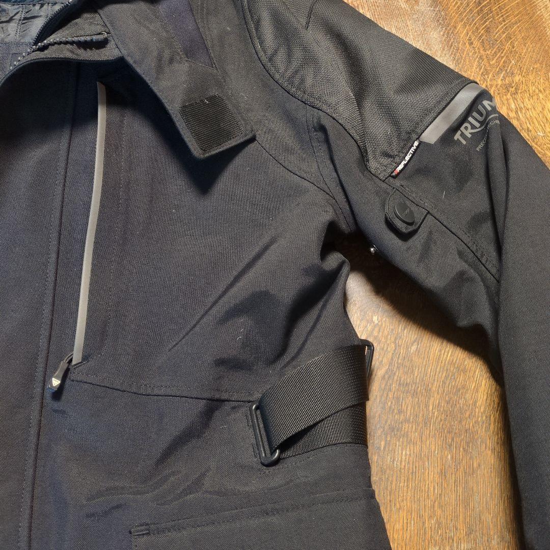 TRIUMPH ライディングジャケット