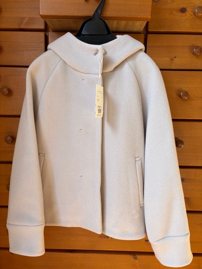 human woman アウター　コート ファインウールダブルモッサ　Sサイズ