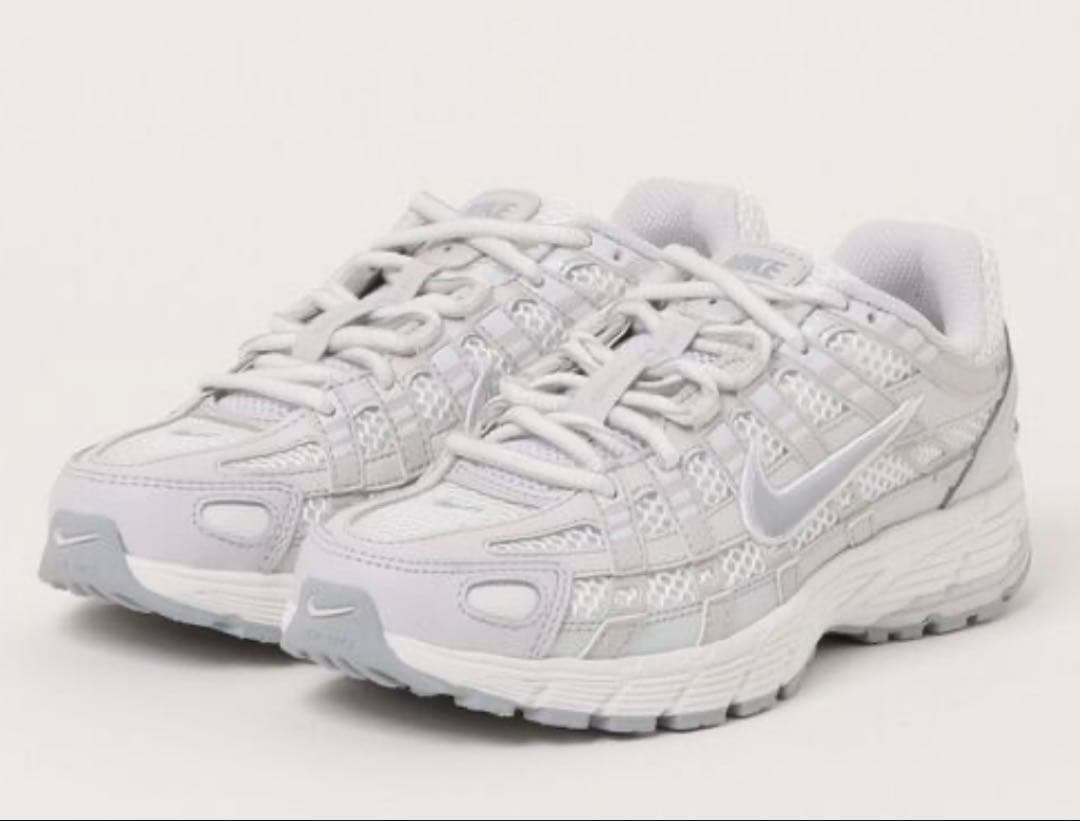 NIKE ナイキ W P-6000 SE IF1756-100 25cm