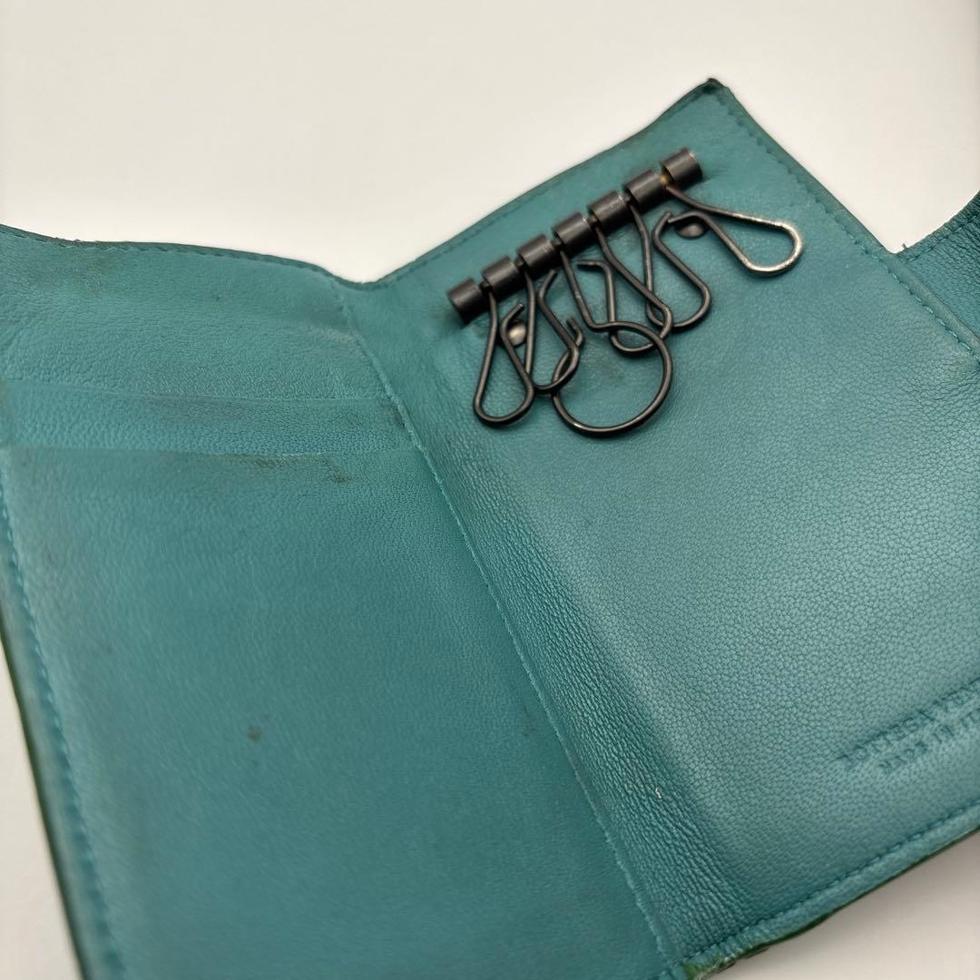 ◆正規品◆ボッティガヴェネタイントレチャート ラウンドファスナー長財布オマケ付き