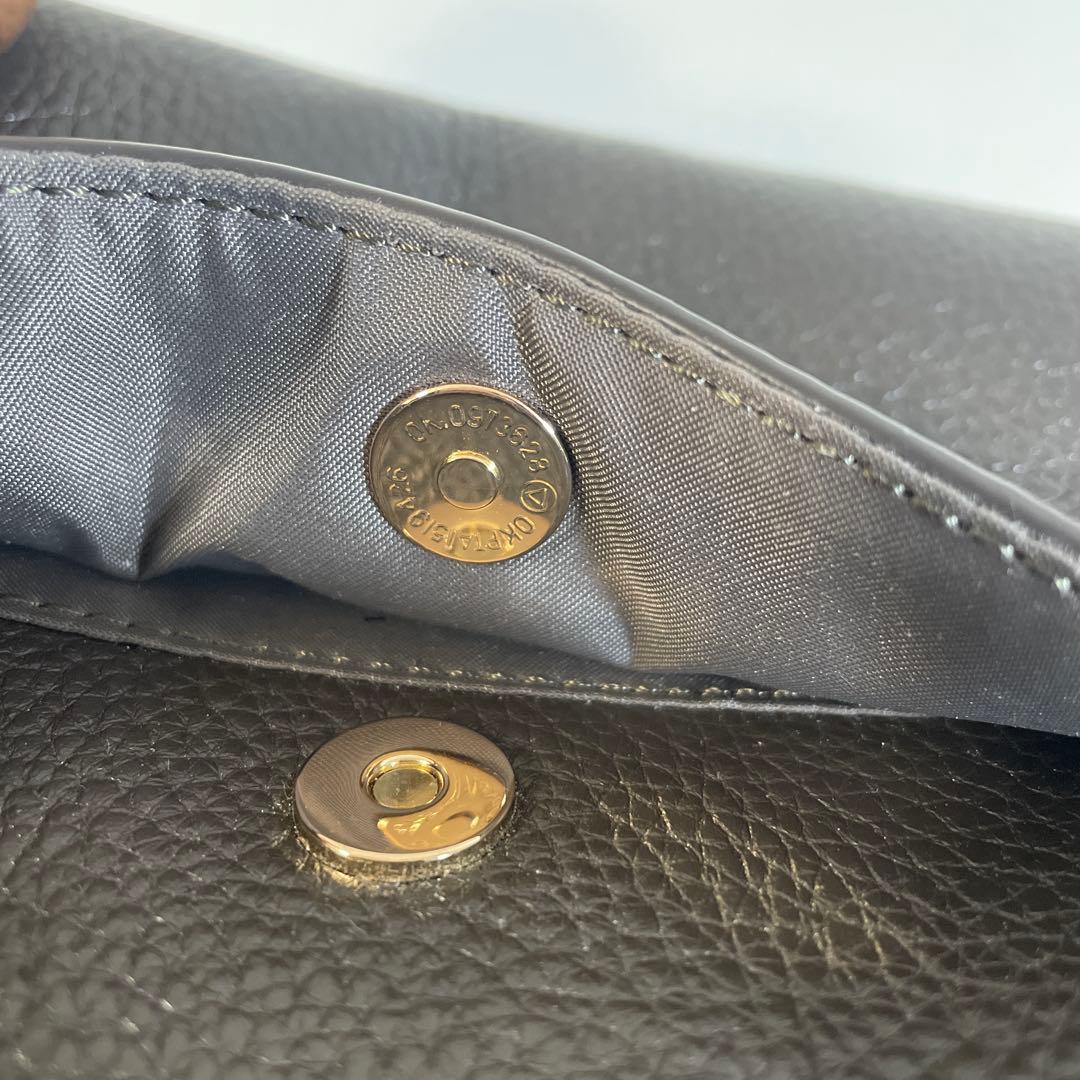 agnès b. ブラックショルダーバッグ