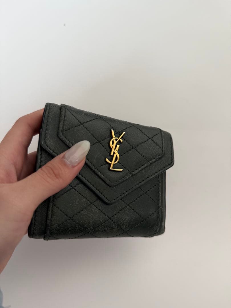 SAINT LAURENT 二つ折り財布