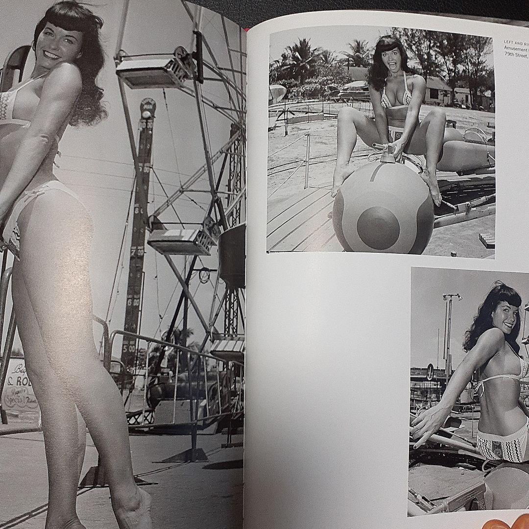 Bettie Page: Queen of Curves ベティペイジ