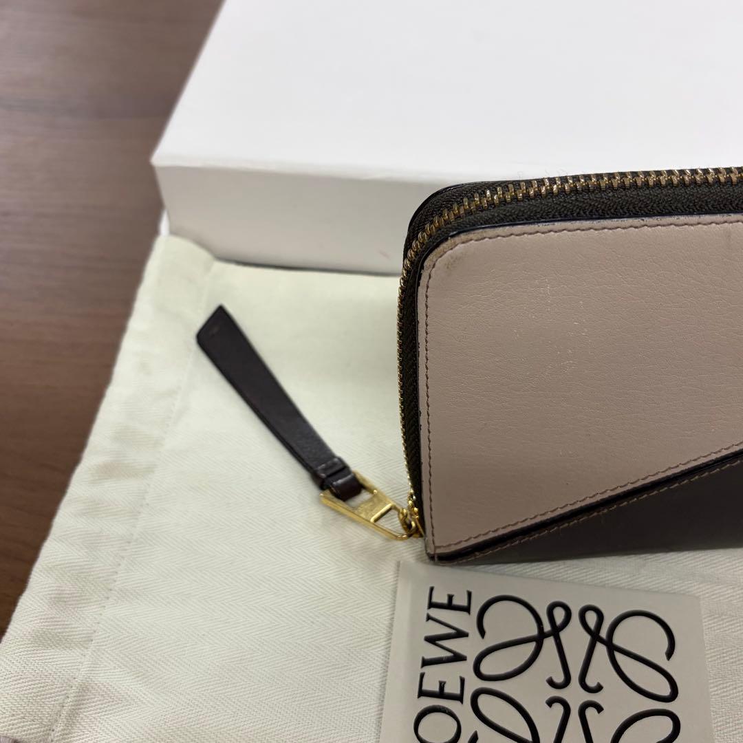 新品同様‼️ 現行　ロエベ　LOEWE　長財布　バイフォールド　ラウンドファスナー