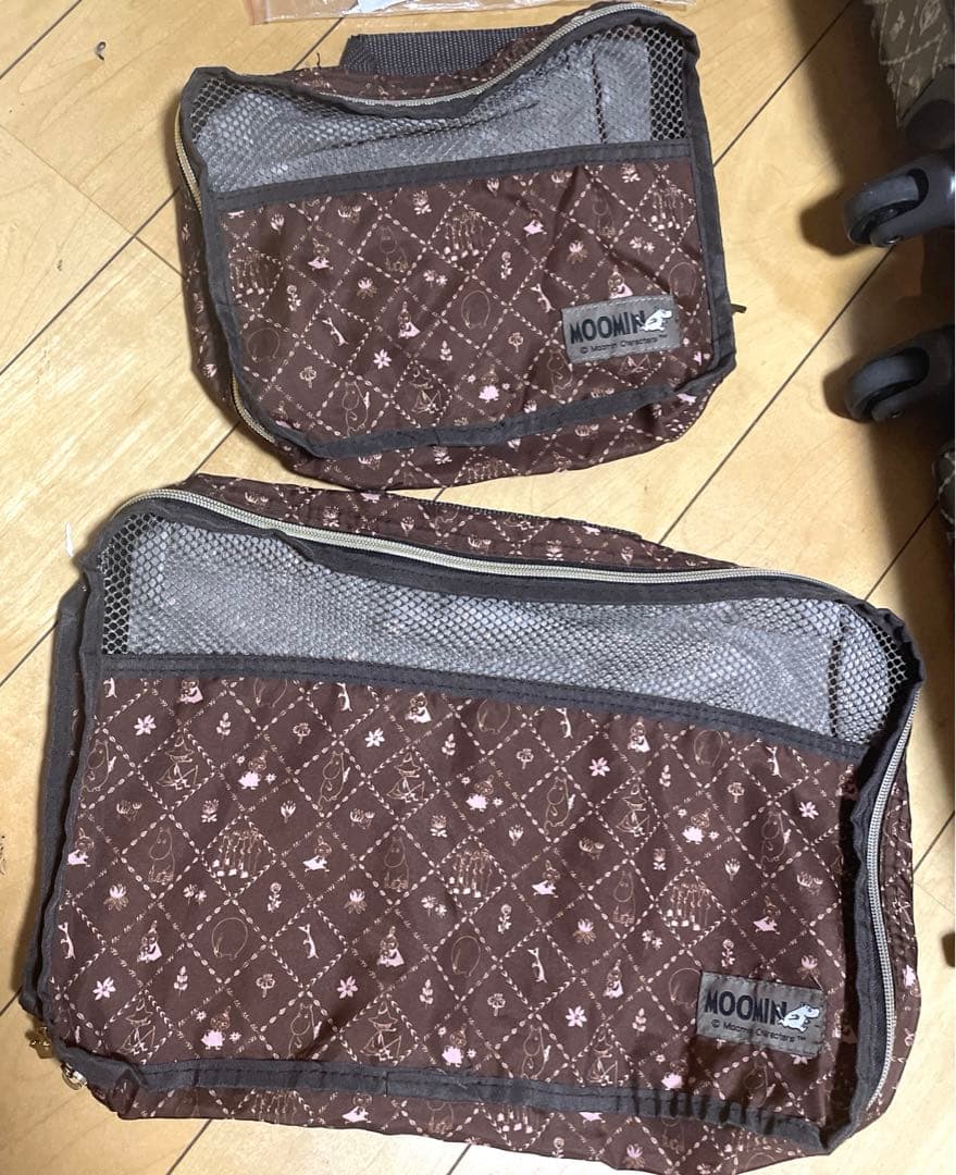 【廃盤品・希少】ムーミン　機内持込サイズ　紺色　キャリーケース　49ℓ