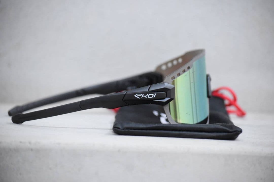 【美品】　EKOI PREMIUM 80 LTD レーザーゴールド　サングラス