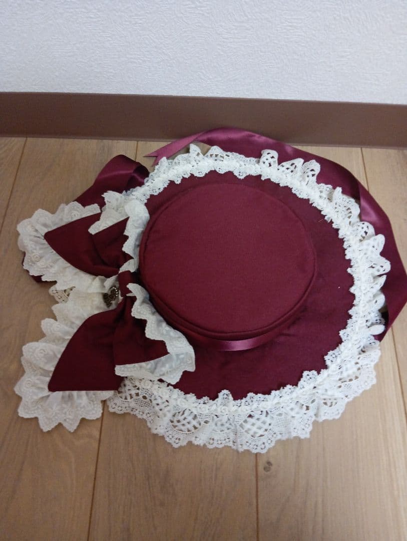 【最終値下】レース付きボンネット　赤　アリスアンドザパイレーツ