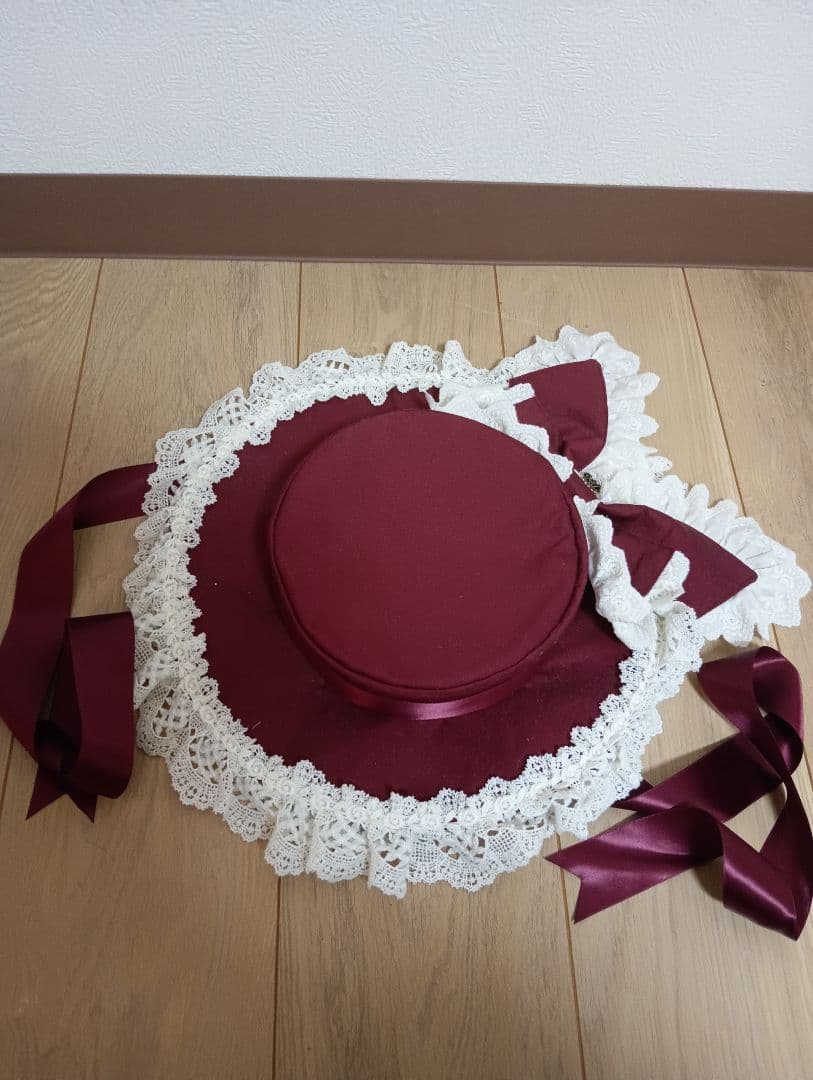 【最終値下】レース付きボンネット　赤　アリスアンドザパイレーツ