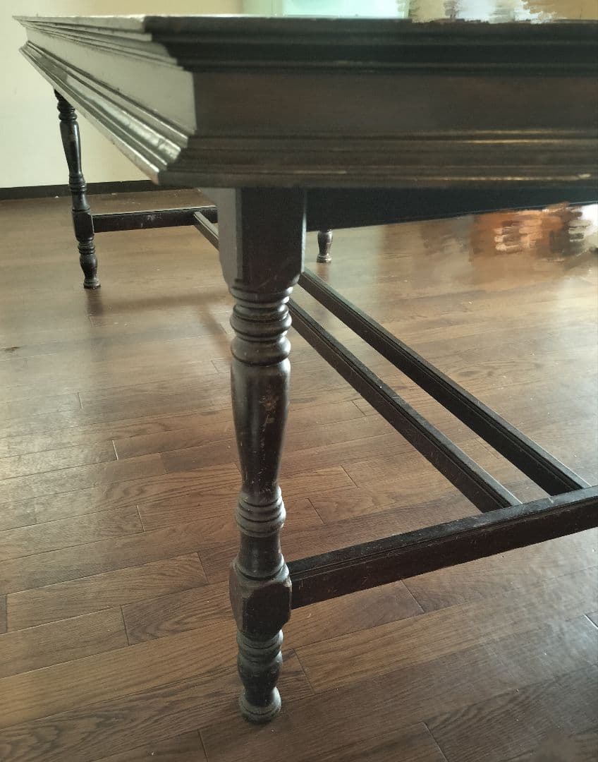 アンティーク　ダイニングテーブル【イギリス産ダークブラウン】