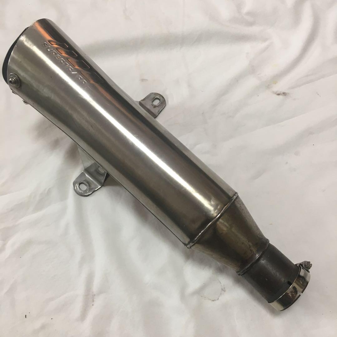 フュージョン　スーパートラップ　マフラー