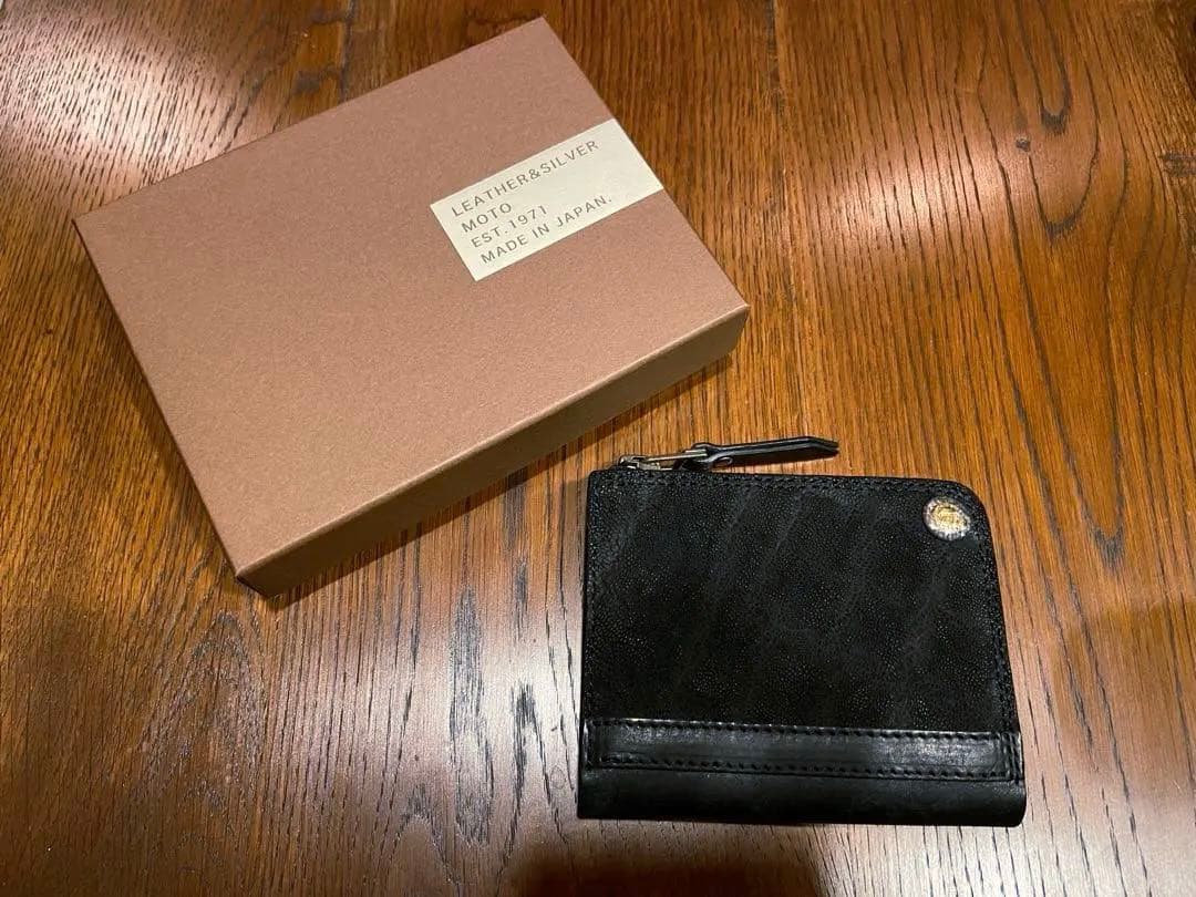 MOTO モト FW4 エレファント コンパクトジップ ウォレット ブラック