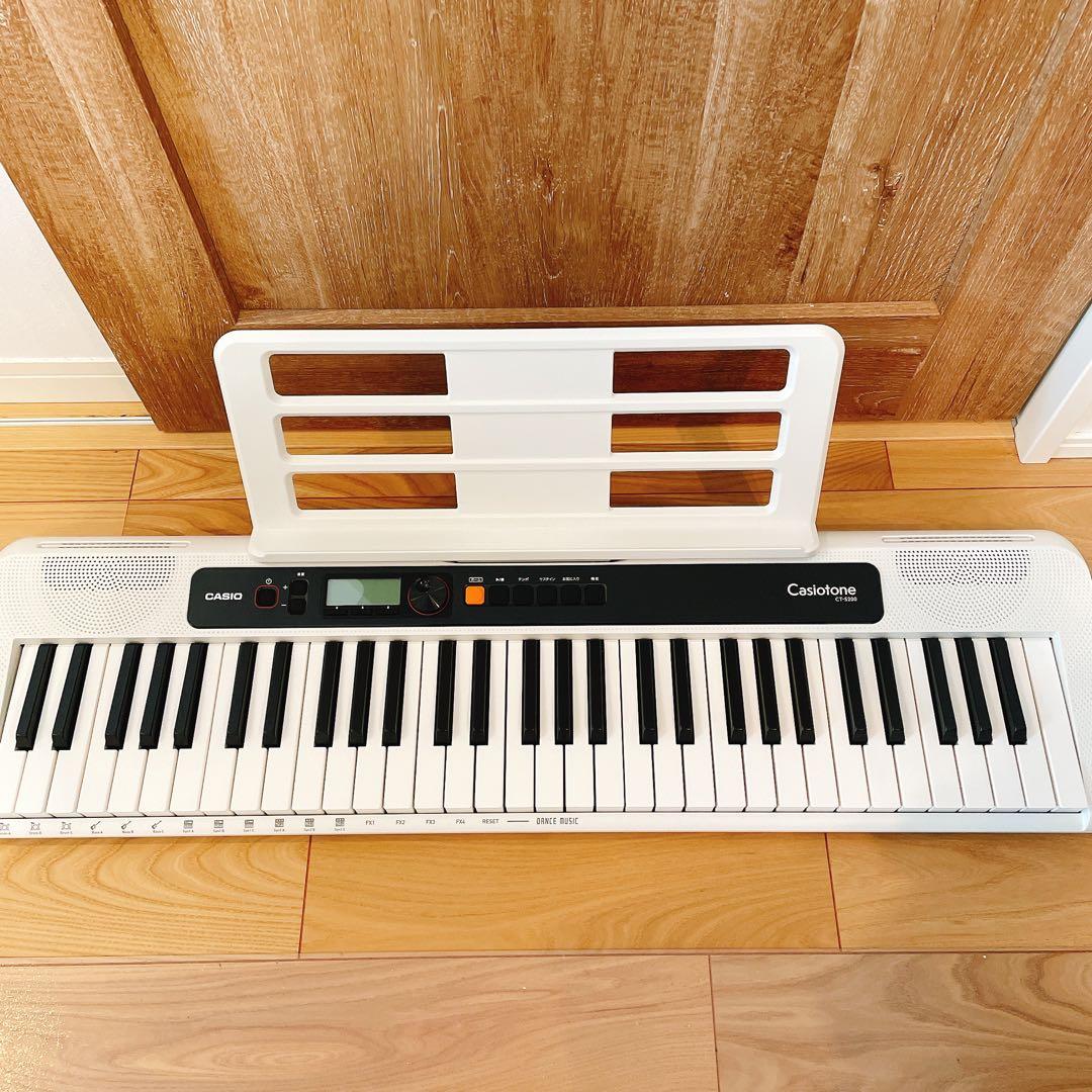CASIO Casiotone CT-S200 ホワイト 61鍵