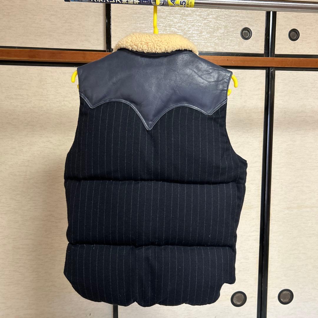 ロッキーマウンテン　ネイビー ストライプ ダウンベスト 9/10 Ｓサイズ　美品