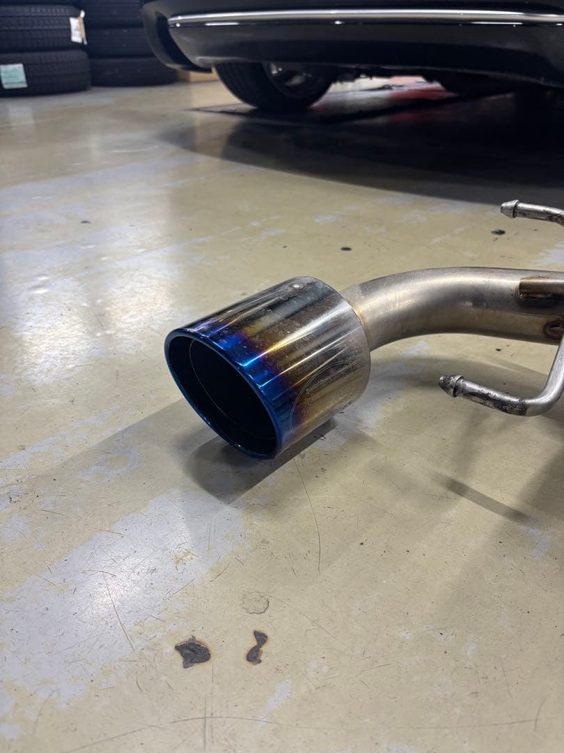 柿本改　マフラー　アクセラスポーツ