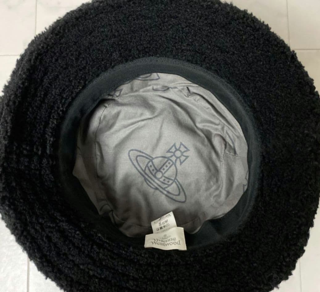 完売品　 vivian west wood ボア バケットハット オーブ 帽子