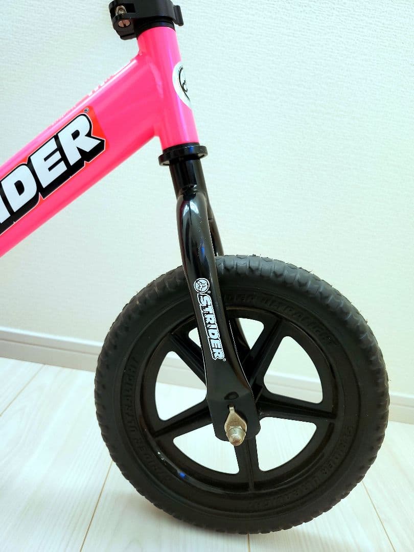 【美品】ストライダー STRIDER スポーツモデル 12インチ ピンク