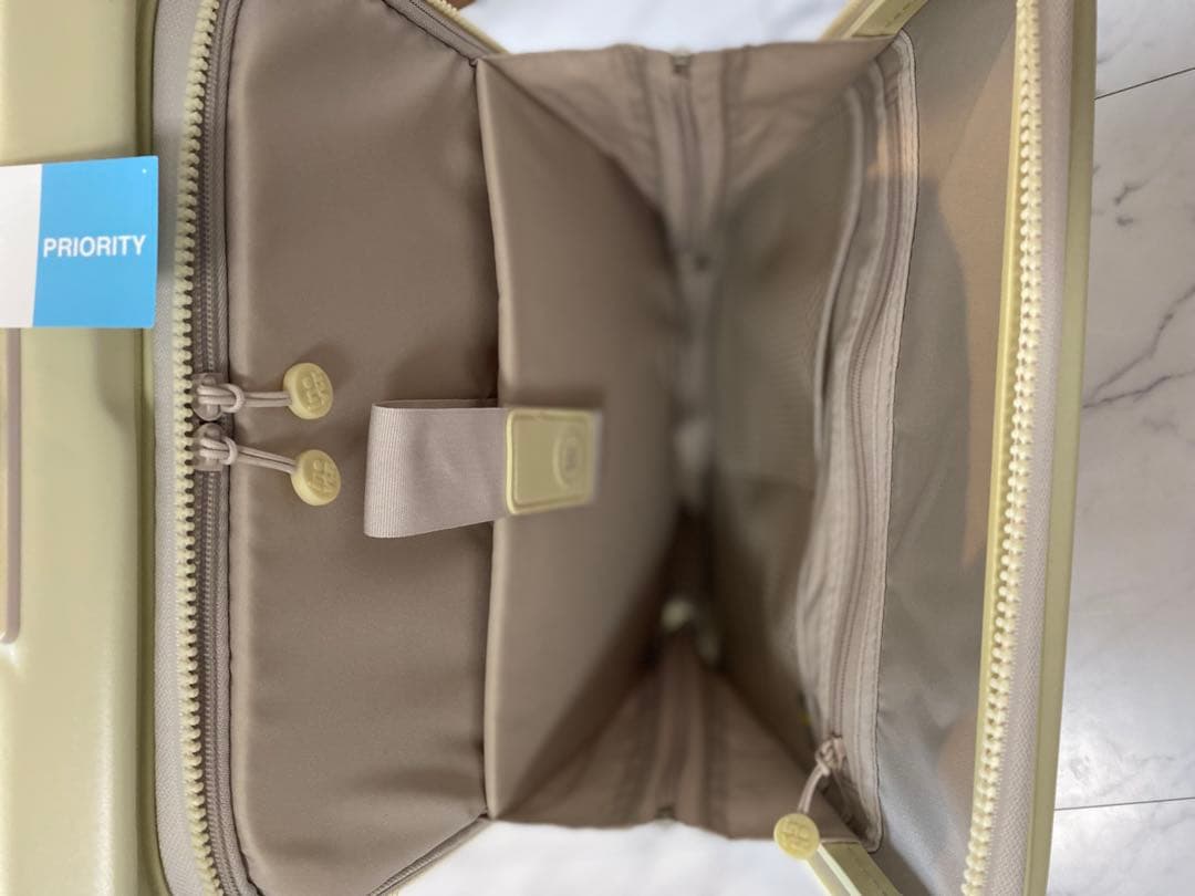 innovator スーツケース　Sサイズ38L 機内持ち込みサイズ