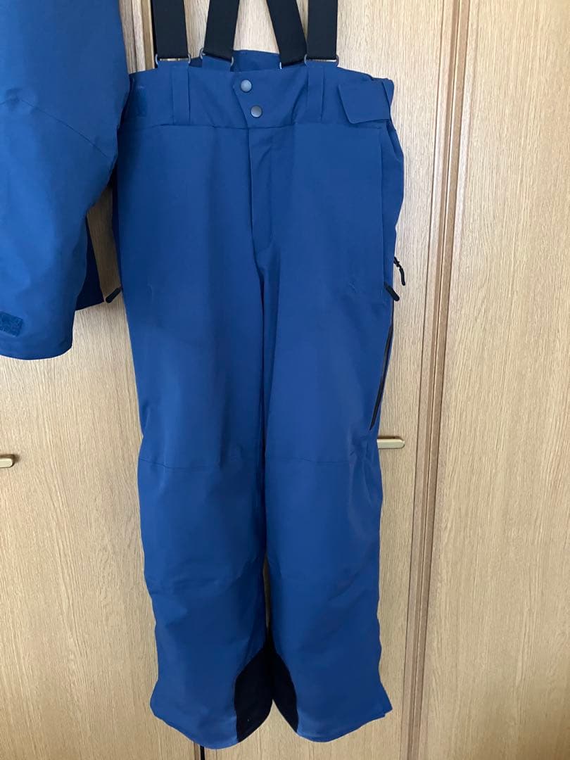 ファブリススキーウェア上下セット Mサイズ