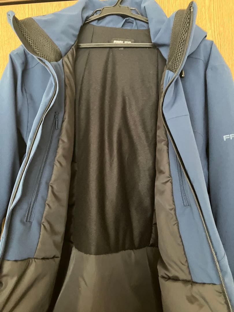 ファブリススキーウェア上下セット Mサイズ