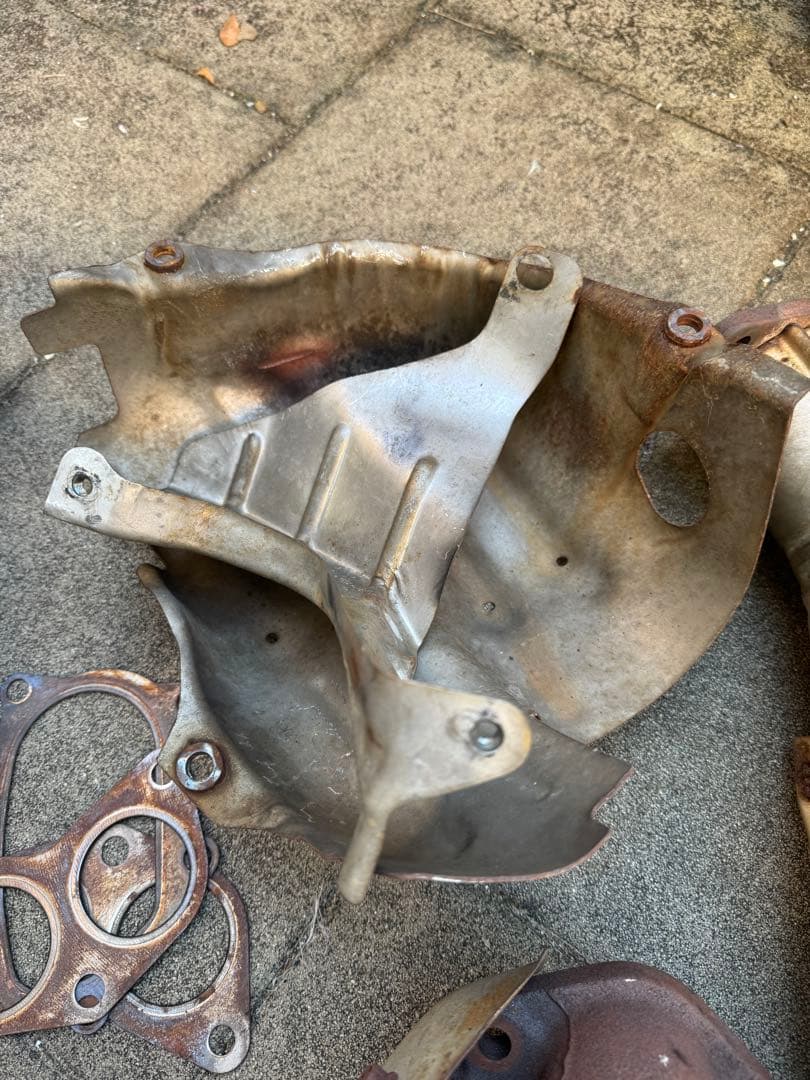 GC8 エキゾーストマニホールド