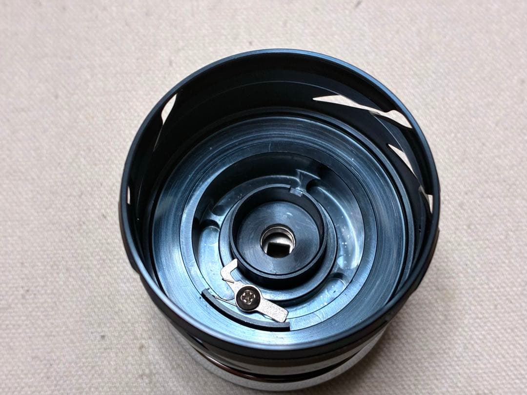 【未使用品】シマノ リール 21ツインパワーSW 4000XG【純正スプール】