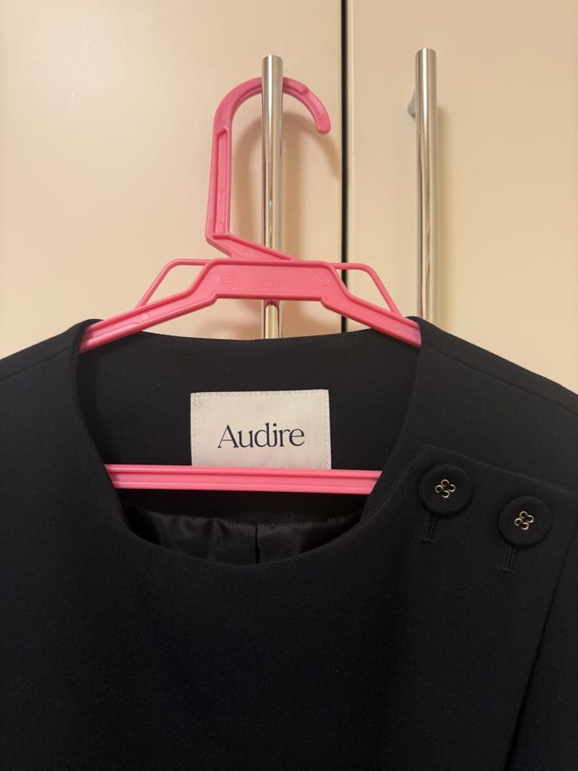 1回着用★美品★audire Noona peplum jacket