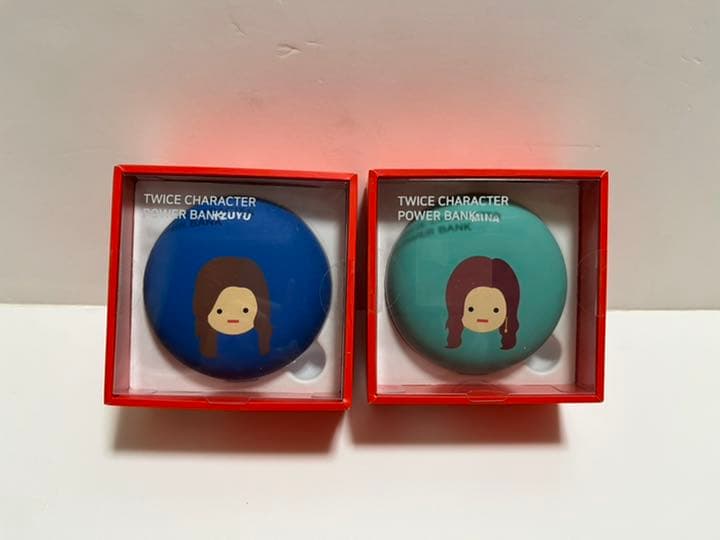 TWICE ツウィ　ミナ　蓄電器　充電器