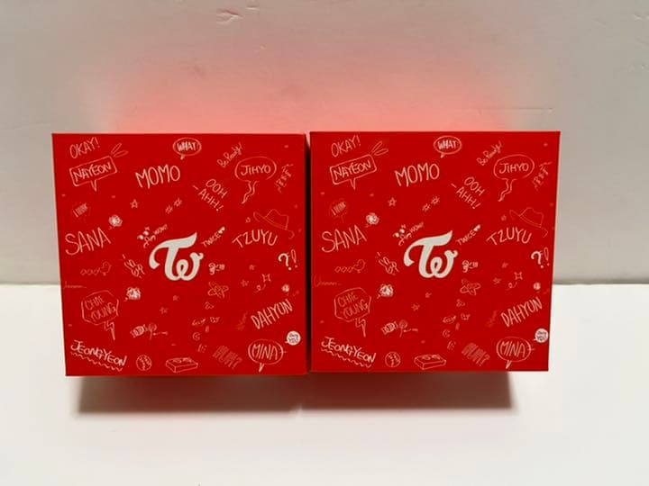 TWICE ツウィ　ミナ　蓄電器　充電器