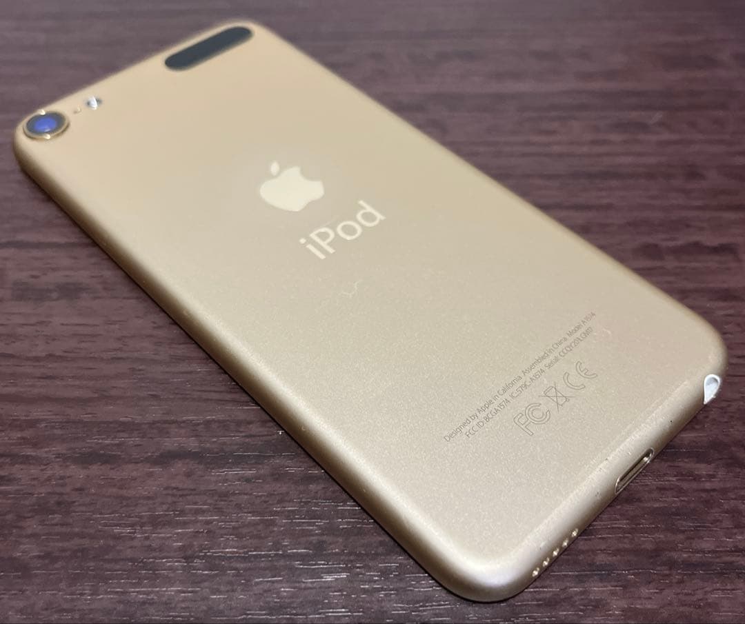 t*a様 iPod touch 第6世代 128GB ゴールド Apple
