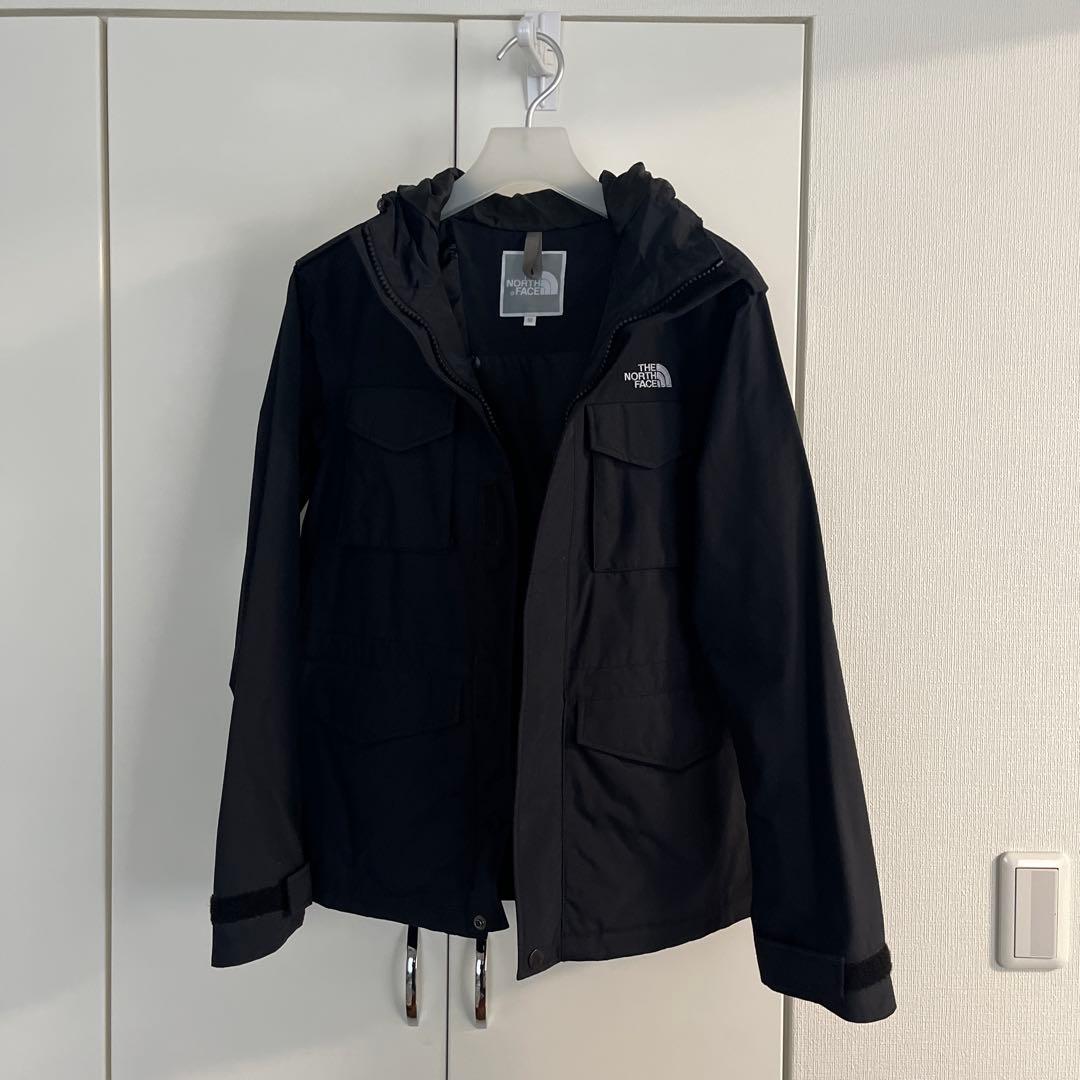 ノースフェイス　スノボウェア