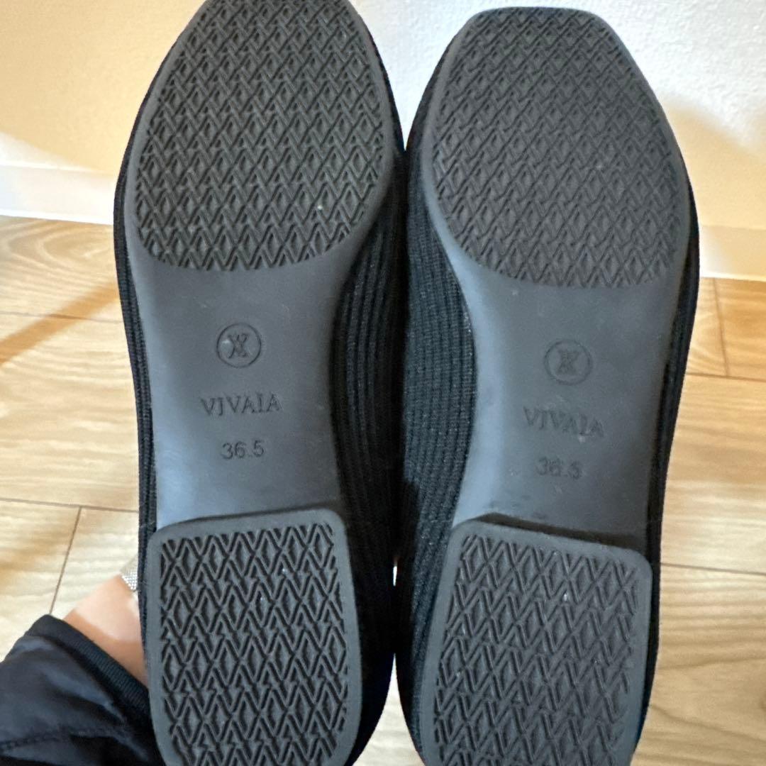 VIVAIA スクエアトゥ フラットシューズ パンプス