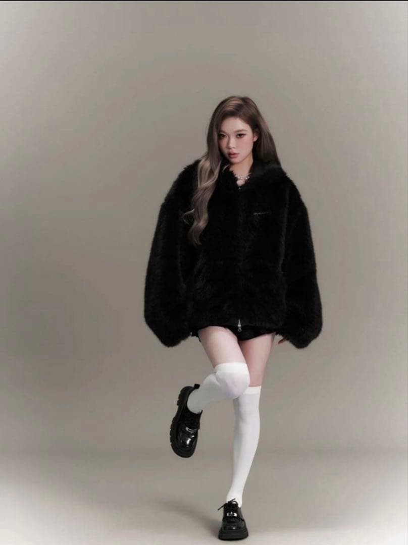 トップス andwang kirakira 2way fur zip up black