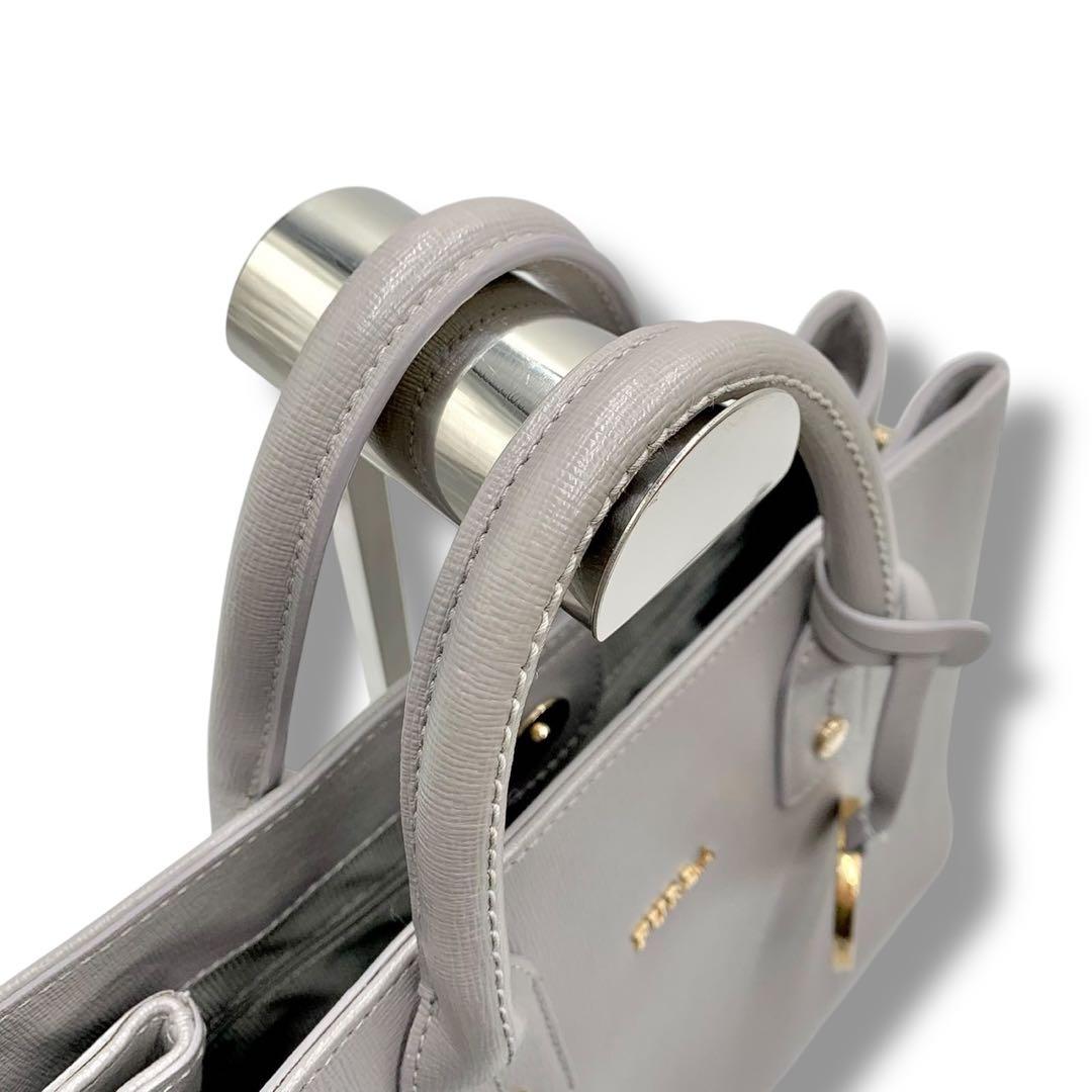 極美品✨フルラ リンダ 2way ハンドバッグ ショルダー レザー グレー