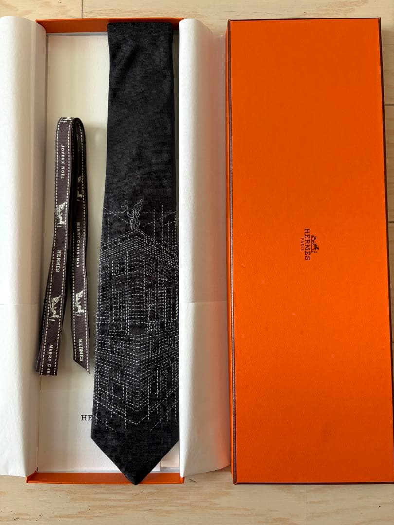 HERMES シルクツイルタイ ピケセリエ